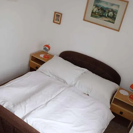 - Balaton 20304 Vonyarcvashegy