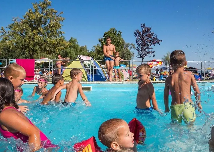 - Balaton 20304