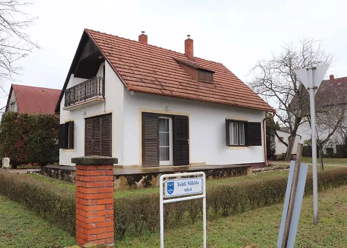 - Balaton 20304 Prázdninový dům *